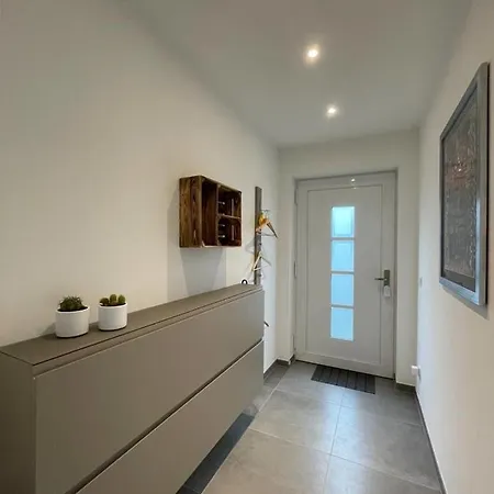 Neuwertige Fewo Mit Terrasse In Der Krufter Idylle Apartamento *
