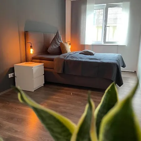 Neuwertige Fewo Mit Terrasse In Der Krufter Idylle Apartamento Kruft